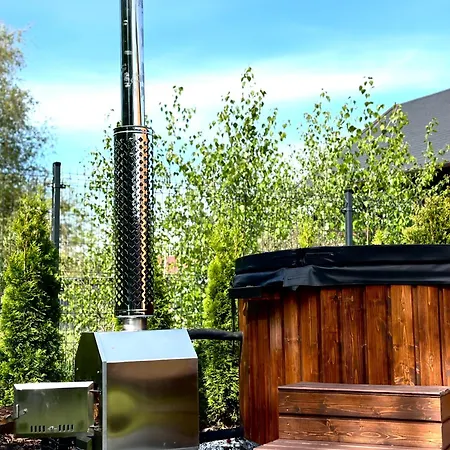 Dom Kacprowy - Brzegi Lasu - Dwa Na Wylacznosc Z Ogrodem Venkovský dům Lipnica (Slupca)