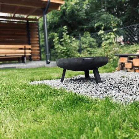 Dom Kacprowy - Brzegi Lasu - Dwa Na Wylacznosc Z Ogrodem Country house Lipnica (Slupca)