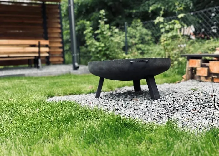 Dom Kacprowy - Brzegi Lasu - Dwa Na Wylacznosc Z Ogrodem Country house Lipnica (Slupca)